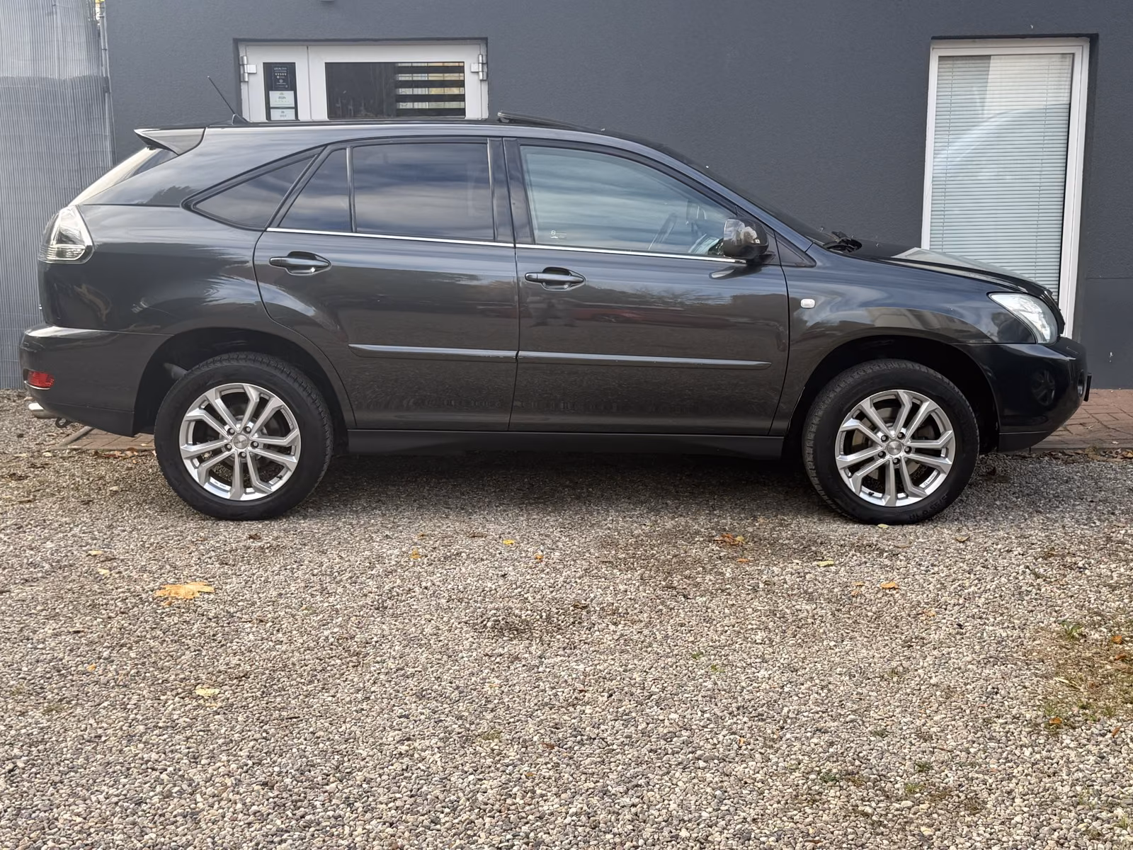 LEXUS AUTRES RX 400H LUXURY,AUT,NAVI,XENON CUIR SD. | 211 ch | 4X4 | BVA | HAYON ÉLECTRIQUE | TOIT OUVRANT | VOLANT EN CUIR