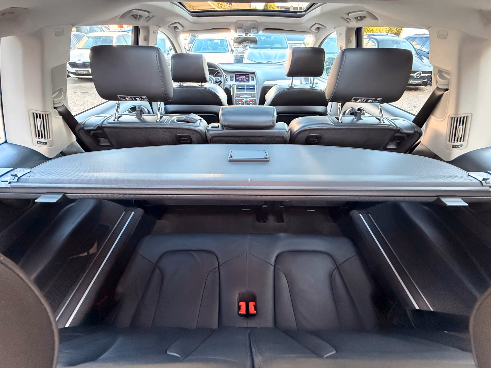 AUDI Q7 3.0 V6 TDI 245 CH – QUATTRO – BVA – 7 PLACES – TOIT PANORAMIQUE – CUIR – XÉNON – 189 000 KM