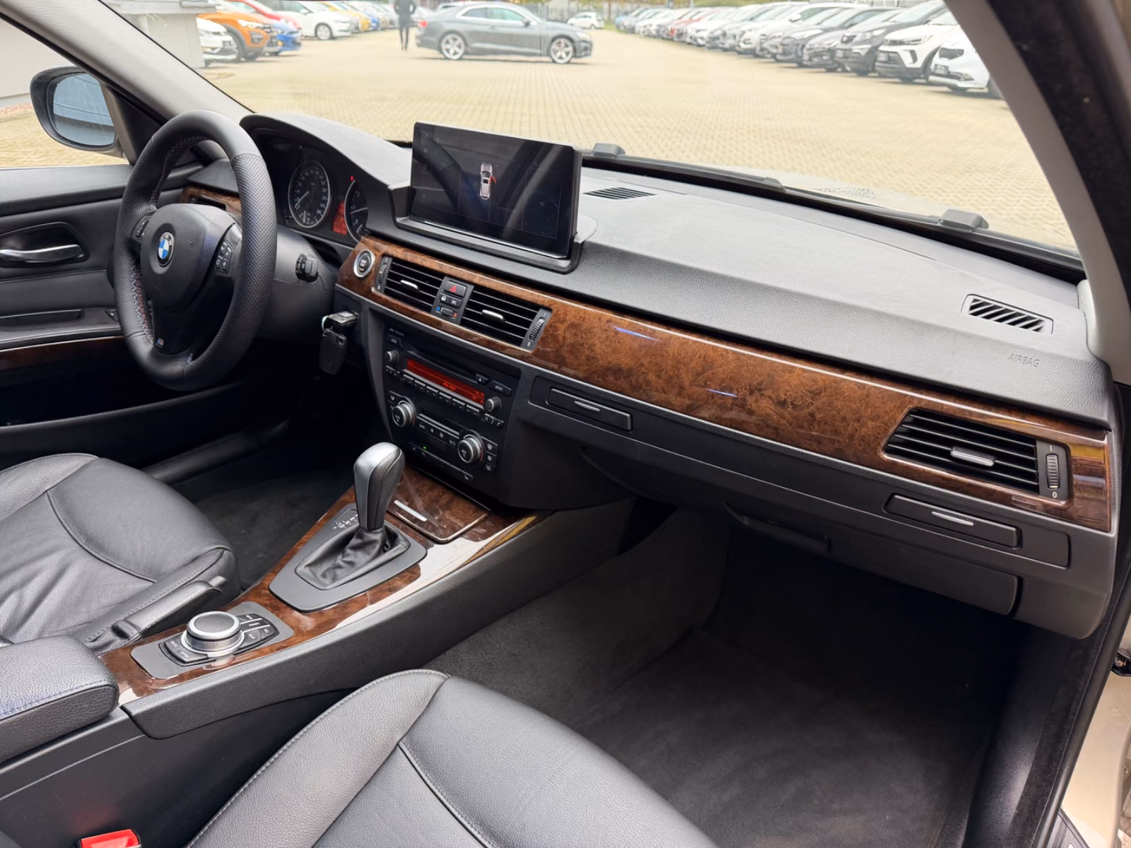BMW 325I - BVA - 218 CV -  SIÈGES CHAUFFANTS - HISTORIQUE D'ENTRETIEN