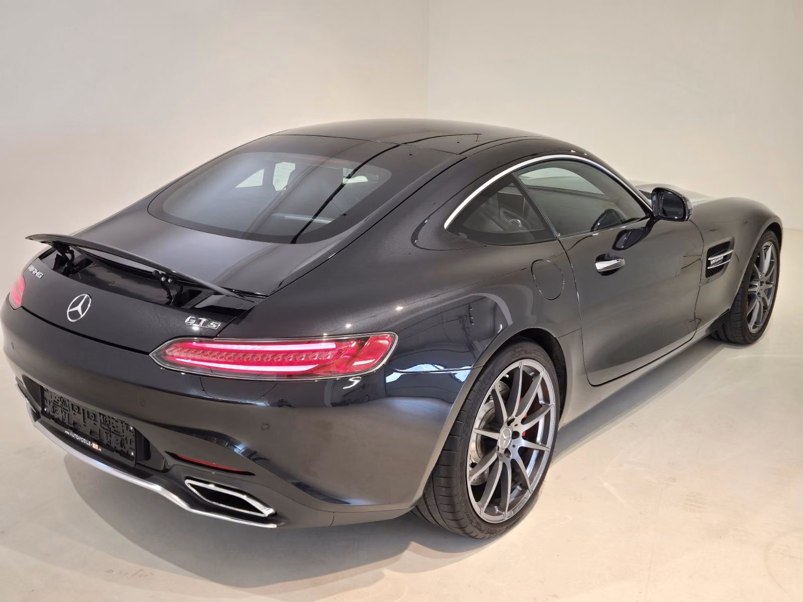 Mercedes-AMG GT S V8 510 ch • 24 900 km • Pack Dynamic Plus • Toit pano • Burmester • Cuir Nappa