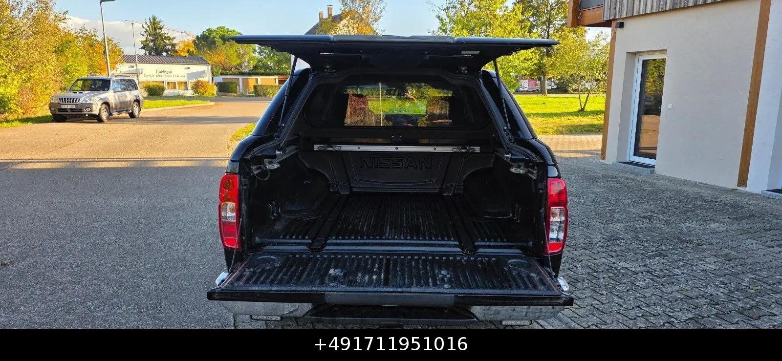 Nissan Navara 3.0 V6 dCi Double Cab LE | 231 ch | BVA | Hard top | Cuir | Toit ouvrant | GPS | Attelage