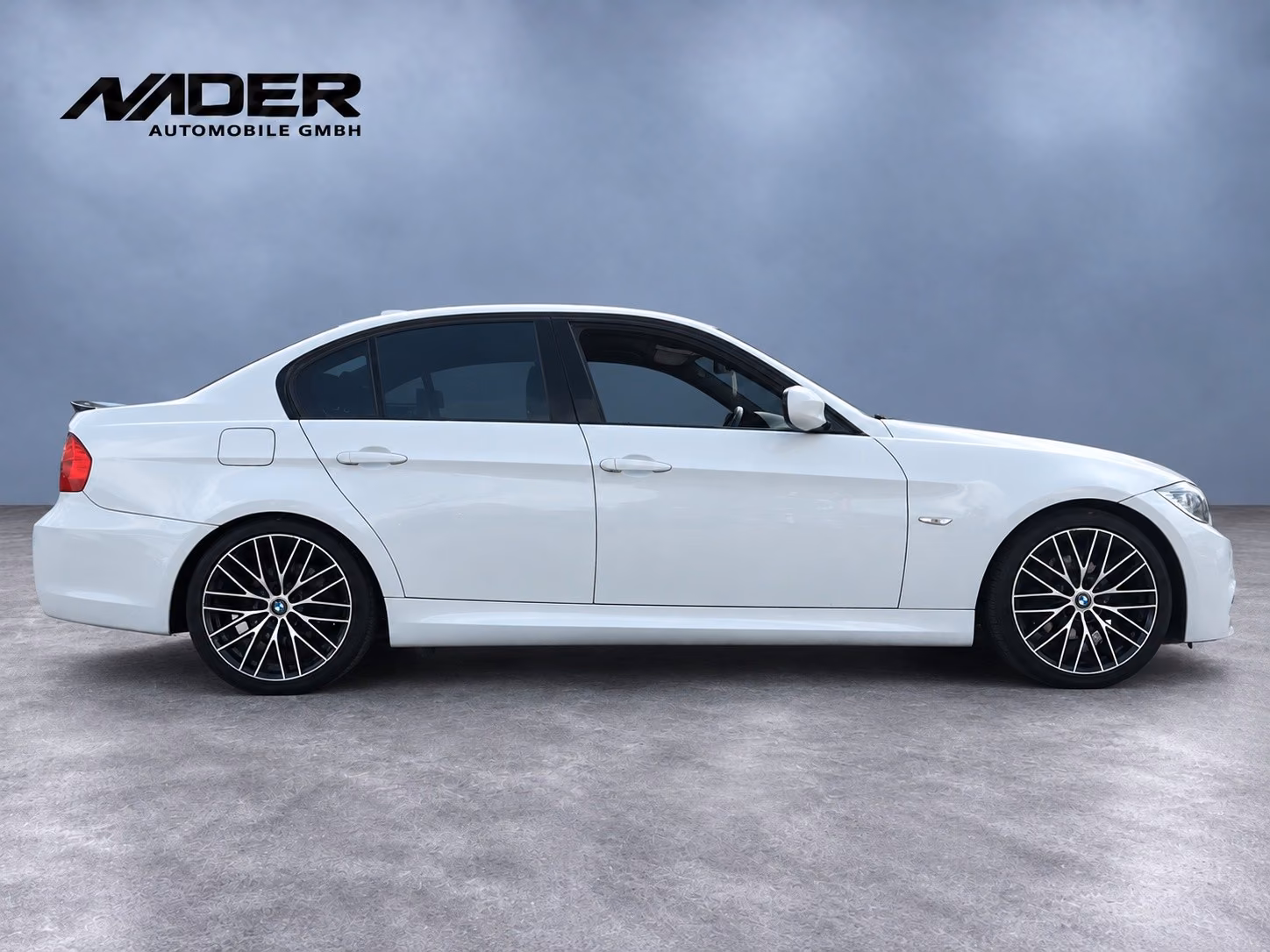 BMW 318 I M PACK SPORT | 143 ch | BVM | SIÈGES CHAUFFANTS |