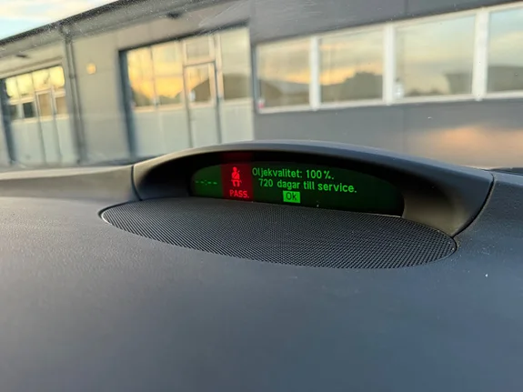SAAB 9-3 SPORTCOMBI 1.8 LINEAR 122 ch BVM - 1ère MAIN - ATTELAGE - 166760 KM