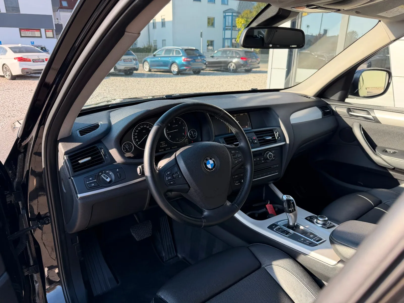 BMW X3 xDRIVE 20d 184ch BVA8 4x4 - CUIR - GPS - SIÈGES CHAUFFANTS - ATTELAGE - LED - RADARS AVANT/ARRIÈRE