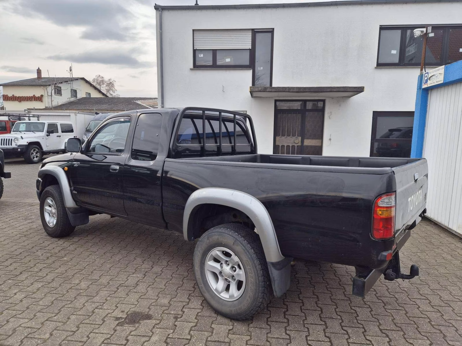 TOYOTA HILUX XTRA CAB SPECIAL 102 ch BVM 4x4 - 124000 km