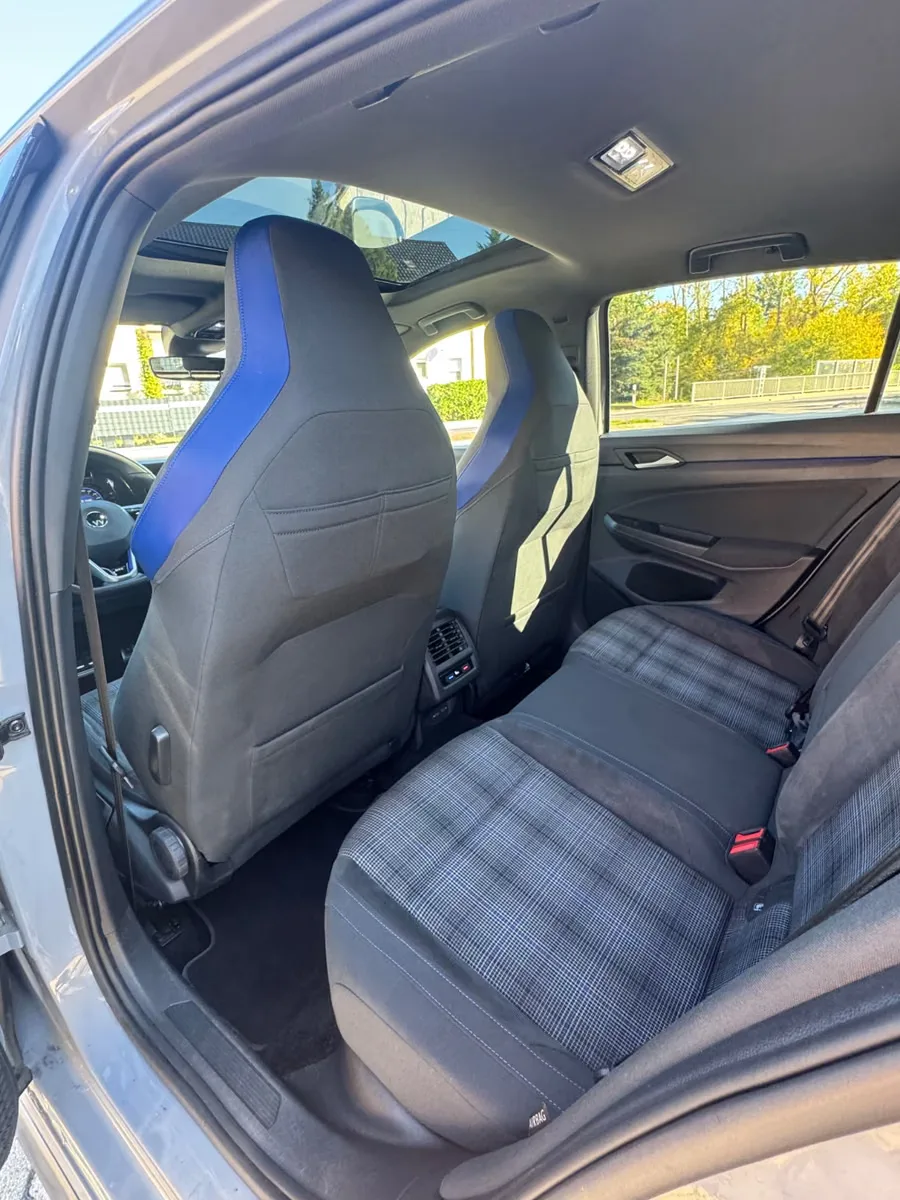 VOLKSWAGEN GOLF GTE 245CH