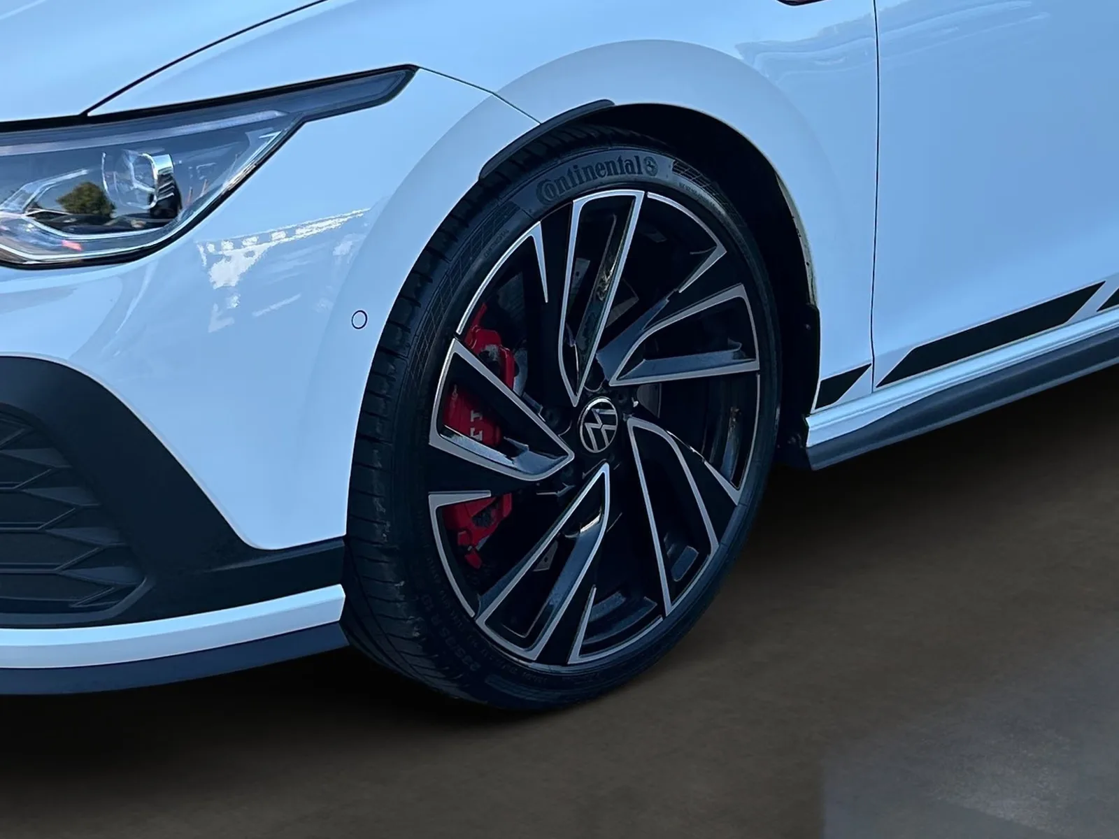 VOLKSWAGEN GOLF GTI CLUBSPORT 300CH