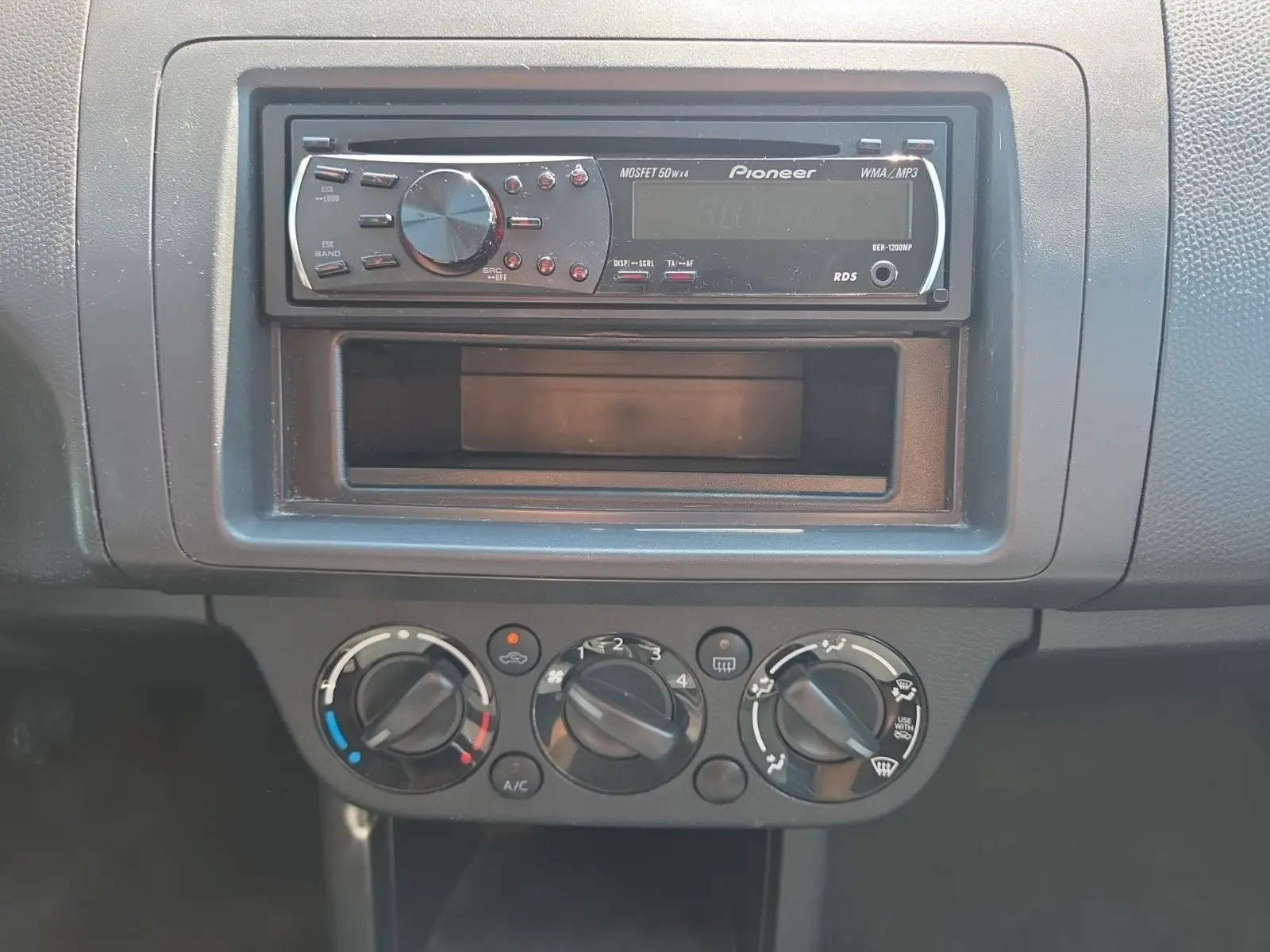 SUZUKI SWIFT 2EME MAIN - CLIMATISATION | 92 ch | 4X4 | BVM