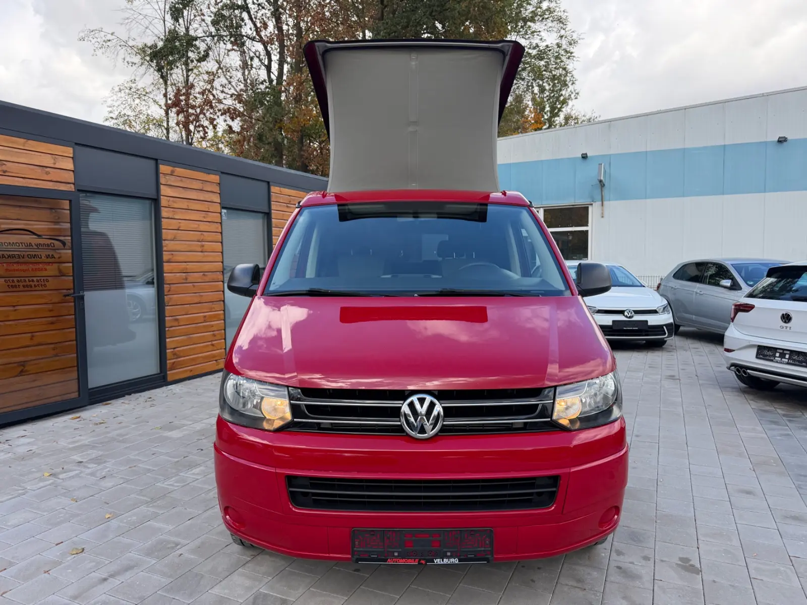 VOLKSWAGEN T5 CALIFORNIA 2.0 TDI 140ch - TOIT RELEVABLE - CHAUFFAGE AUXILIAIRE - ATTELAGE - RÉGULATEUR DE VITESSE