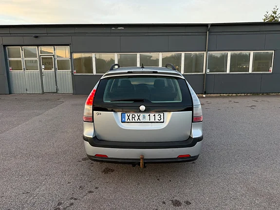 SAAB 9-3 SPORTCOMBI 1.8 LINEAR 122 ch BVM - 1ère MAIN - ATTELAGE - 166760 KM