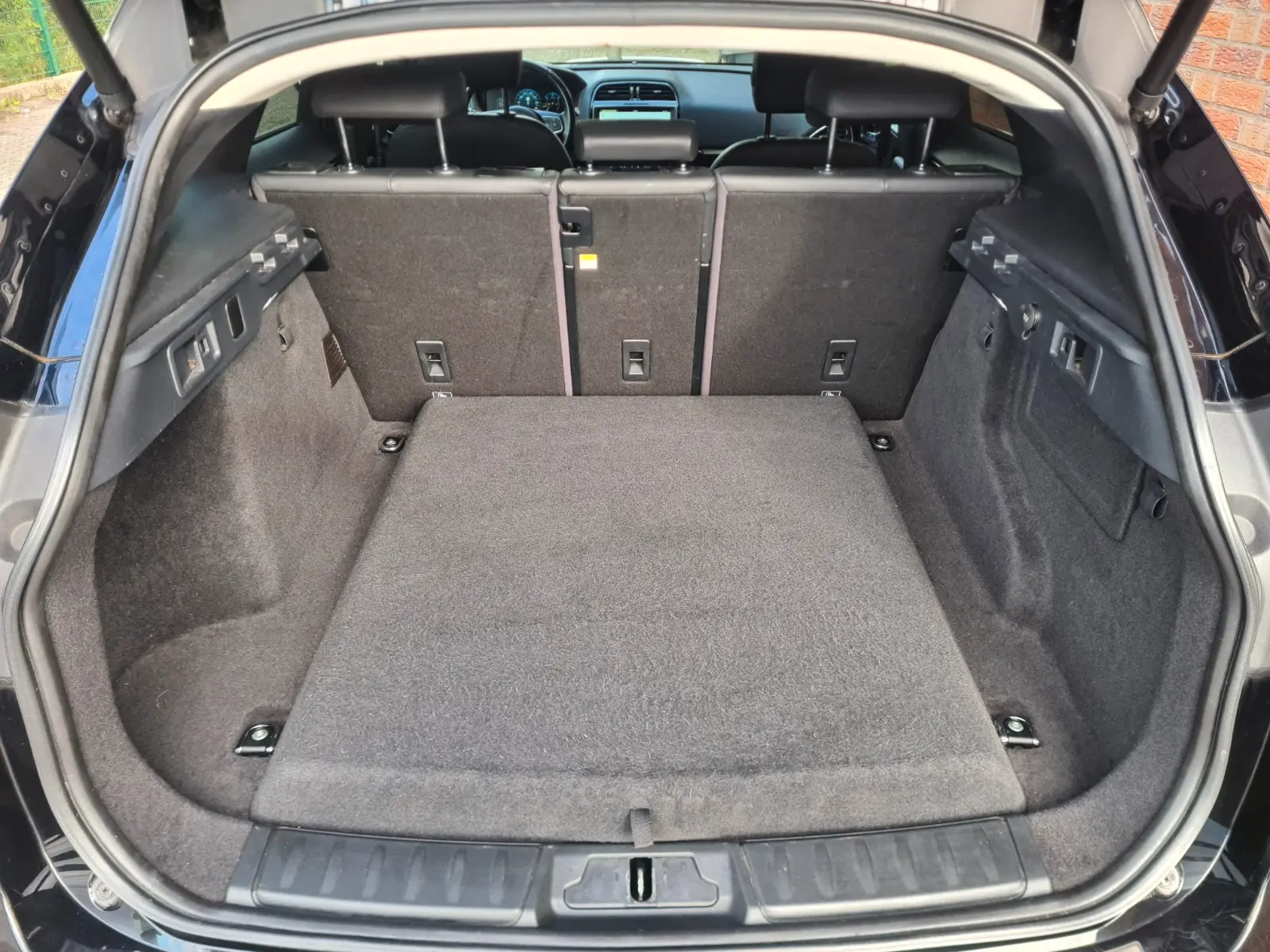 JAGUAR F-PACE PORTFOLIO AWD