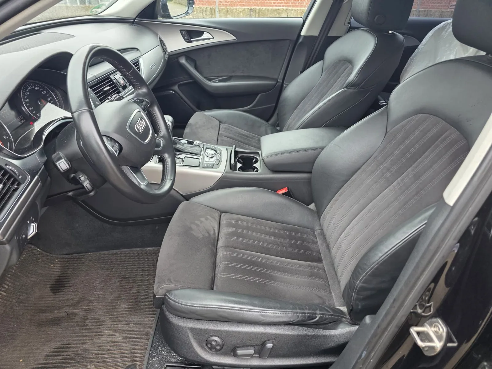 Audi A6 Allroad 3.0 BiTDI quattro | 313 ch | BVA | Toit panoramique | Chauffage auxiliaire | GPS | Régulateur adaptatif | Attelage