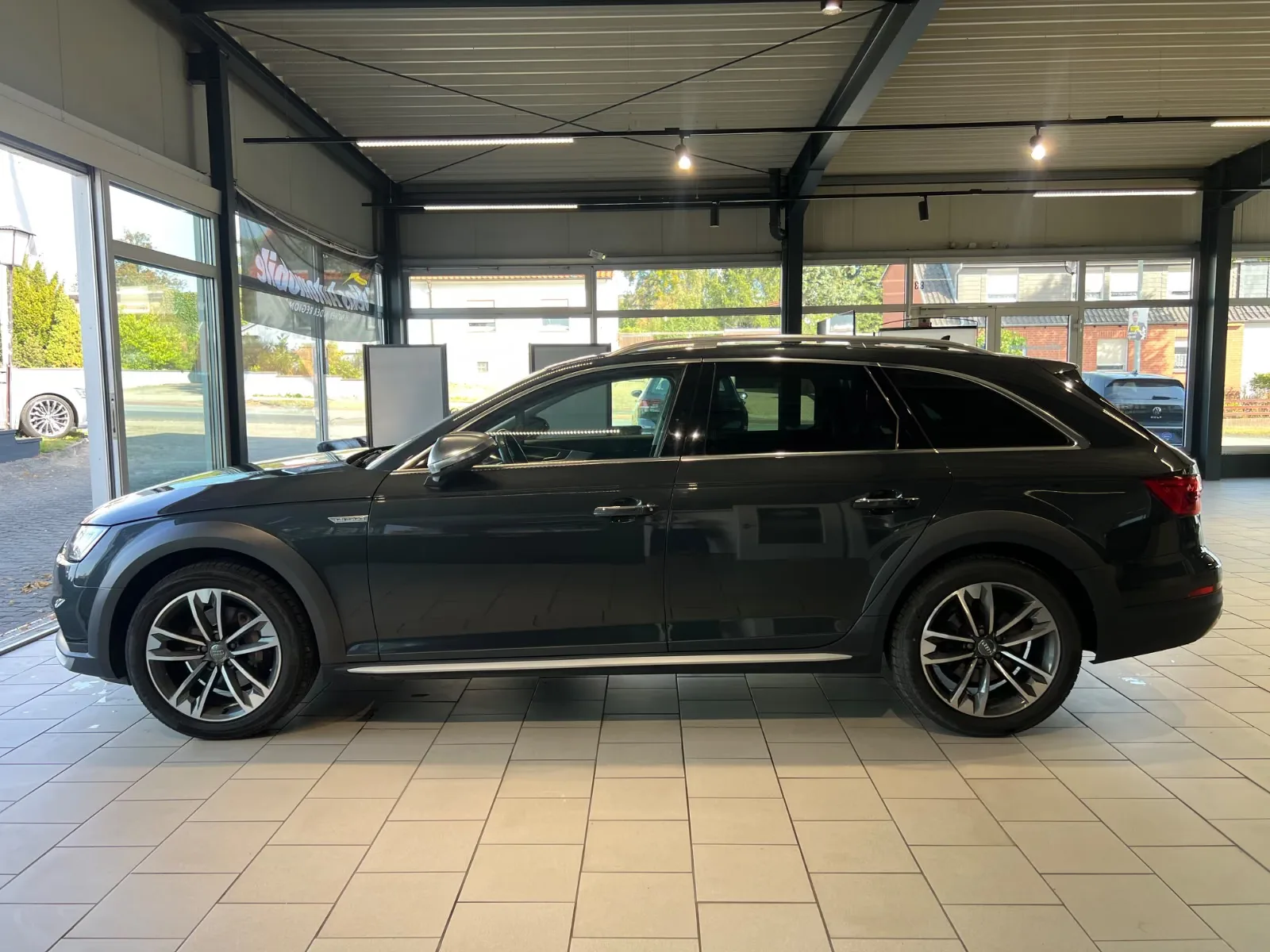 AUDI A4 ALLROAD | 218 ch | 4X4 | BVA | CONTRÔLE TECHNIQUE NEUF |
