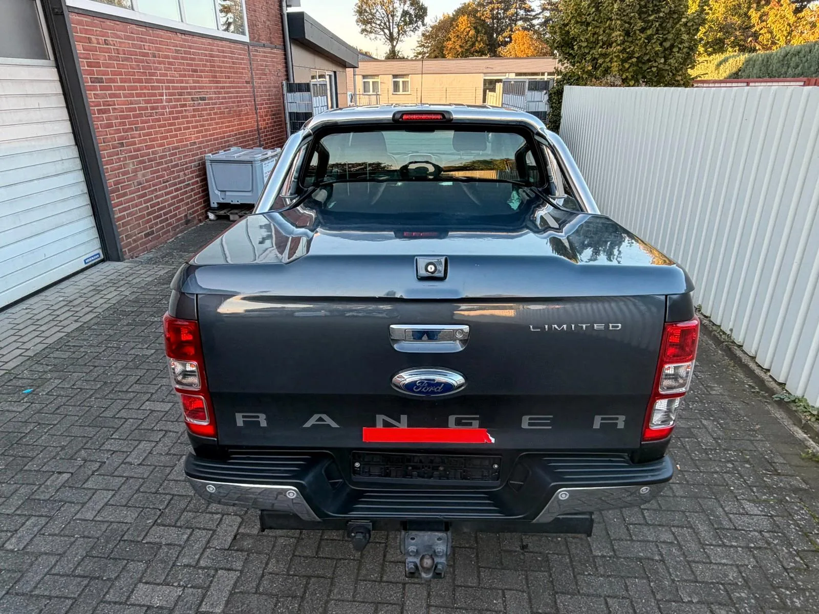 FORD RANGER LIMITED DOPPELKABINE 4X4*3,2 L TÜV 6-28* | BVM