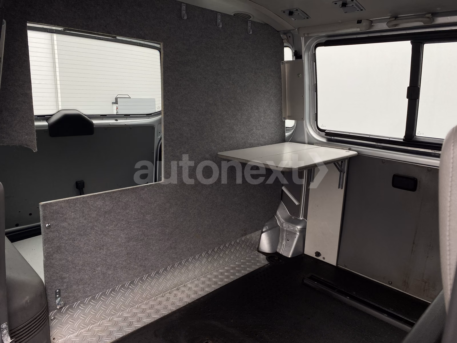 VOLKSWAGEN T5 - TRANSPORTER - 131 CV -  BVA - HISTORIQUE VW