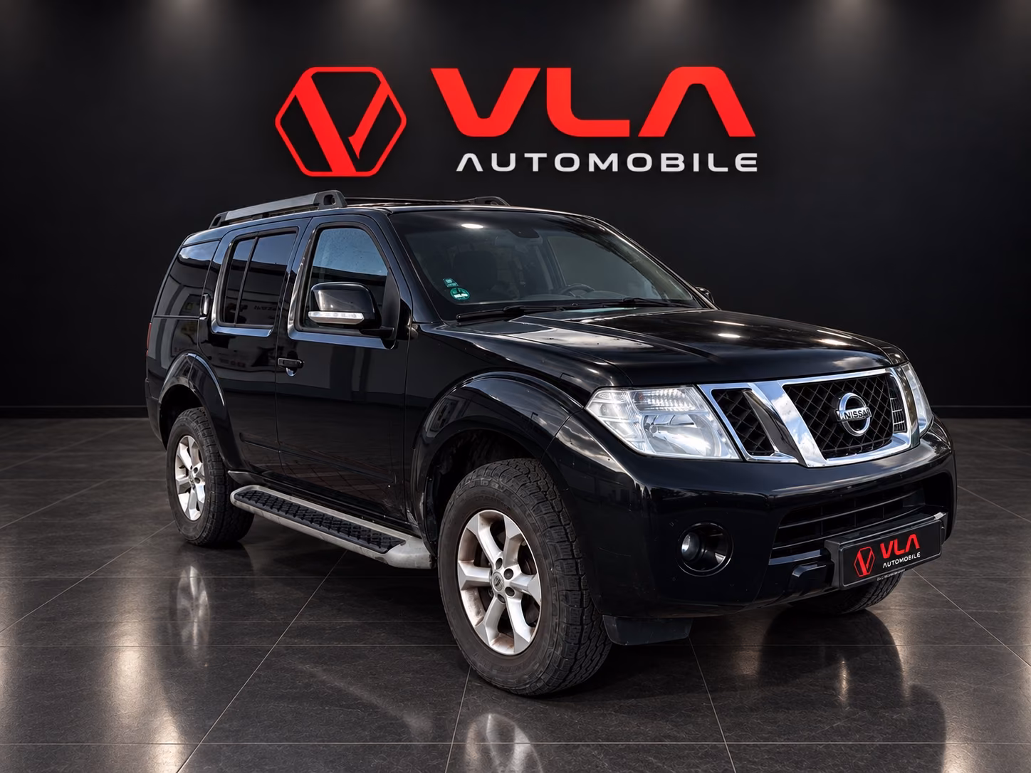 Nissan Pathfinder 2.5 dCi 190 SE | 190 ch | BVA | 7 places | Sièges chauffants | Attelage | Régulateur de vitesse
