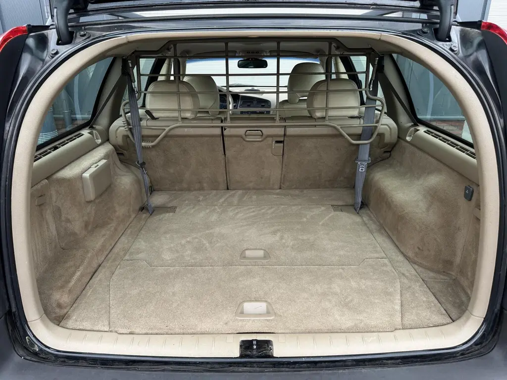 VOLVO XC70 2.5T 210 ch AWD 4x4 BVA CONFORT LINE - 289890 km