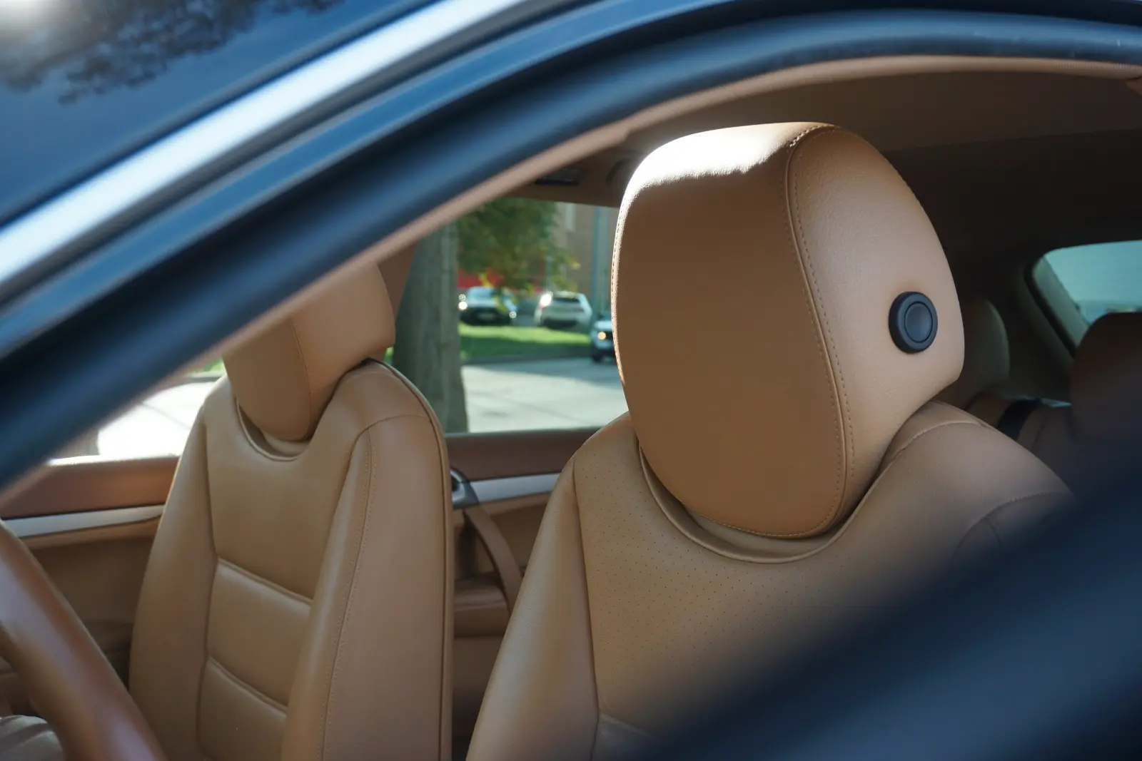 Porsche Cayenne S 4.5 V8 | 340 ch | BVA | Cuir beige | Toit ouvrant | GPS | Xénon | Sièges chauffants