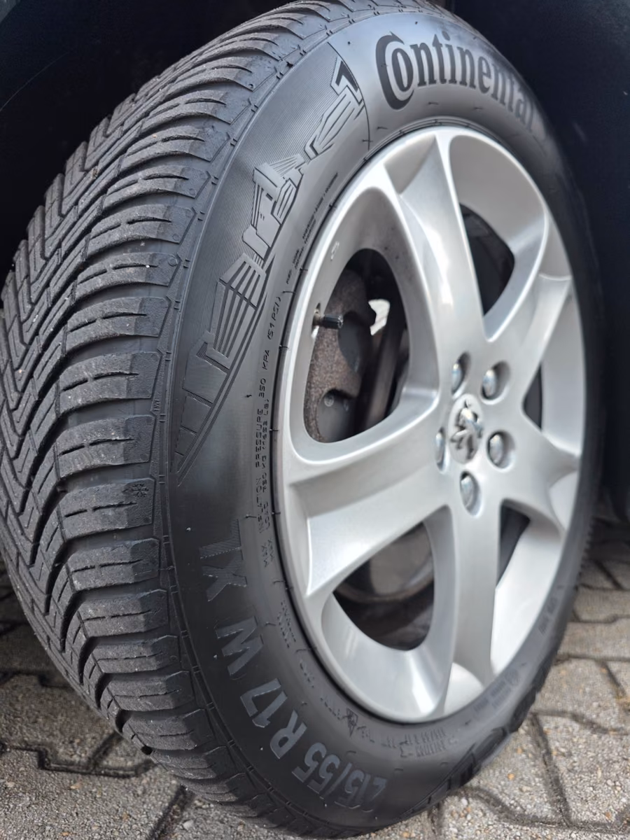 PEUGEOT 407 PLATINUM 3.0 V6 XENON, | 211 ch | BVA |