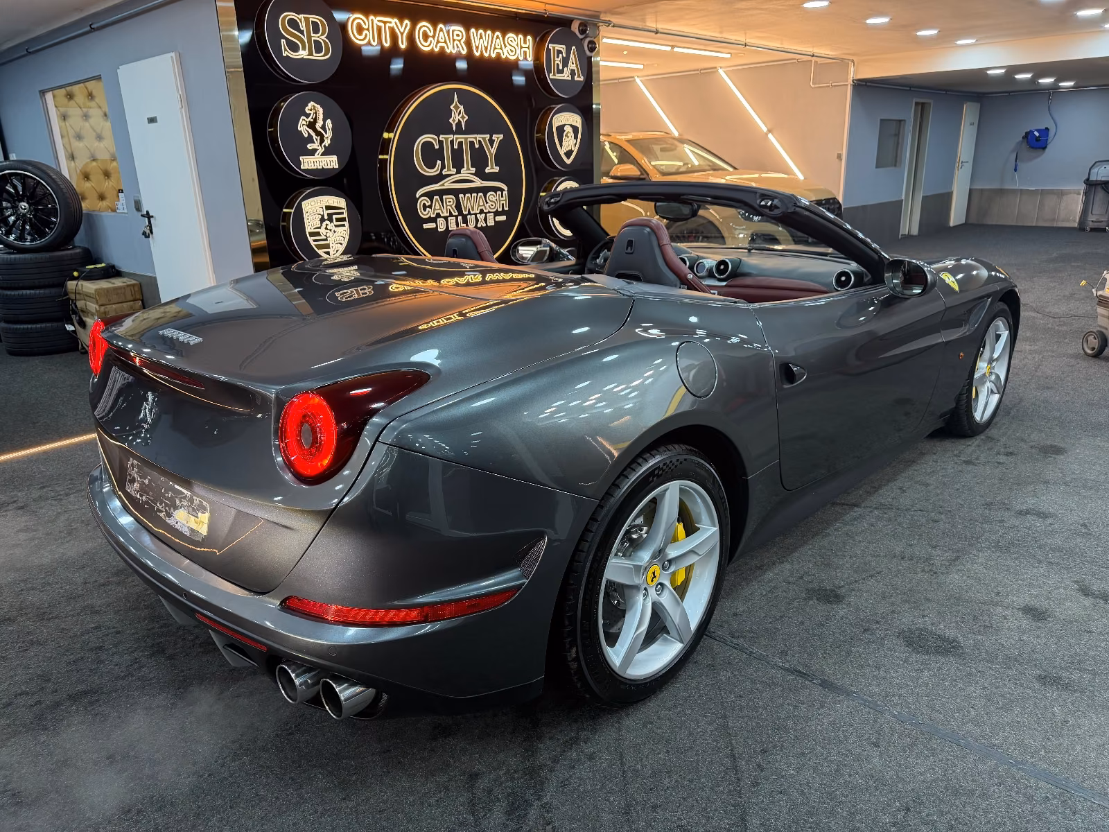 FERRARI CALIFORNIA 3.9 V8 T