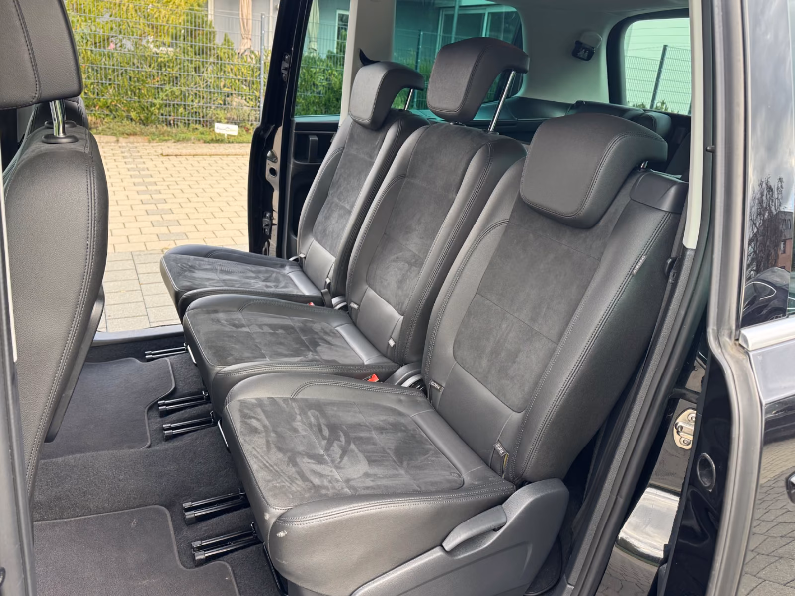 VOLKSWAGEN SHARAN 2.0 TDI 184CH DSG