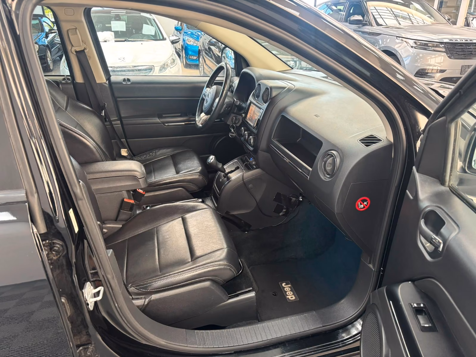 Jeep Compass 2.4 170 ch 4x4 Limited • Boîte auto • Cuir • GPS • Sièges chauffants • Radars AV/AR