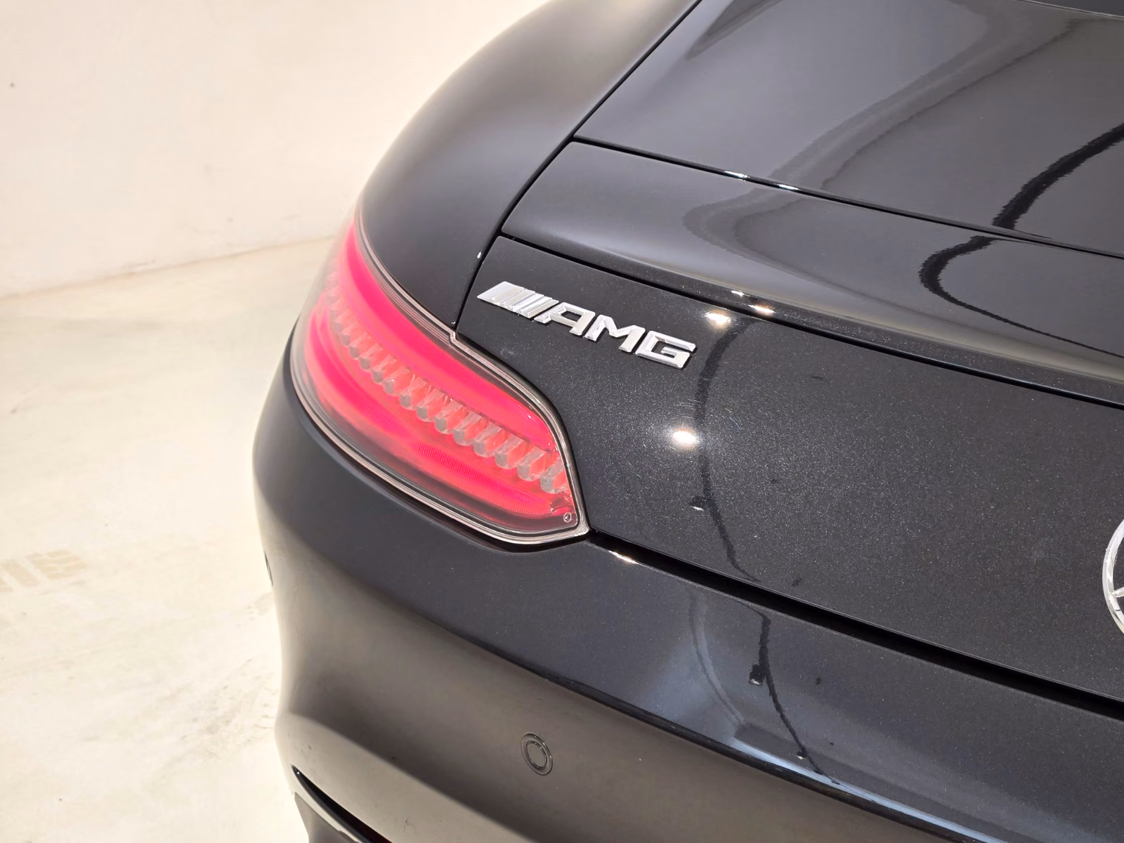 Mercedes-AMG GT S V8 510 ch • 24 900 km • Pack Dynamic Plus • Toit pano • Burmester • Cuir Nappa