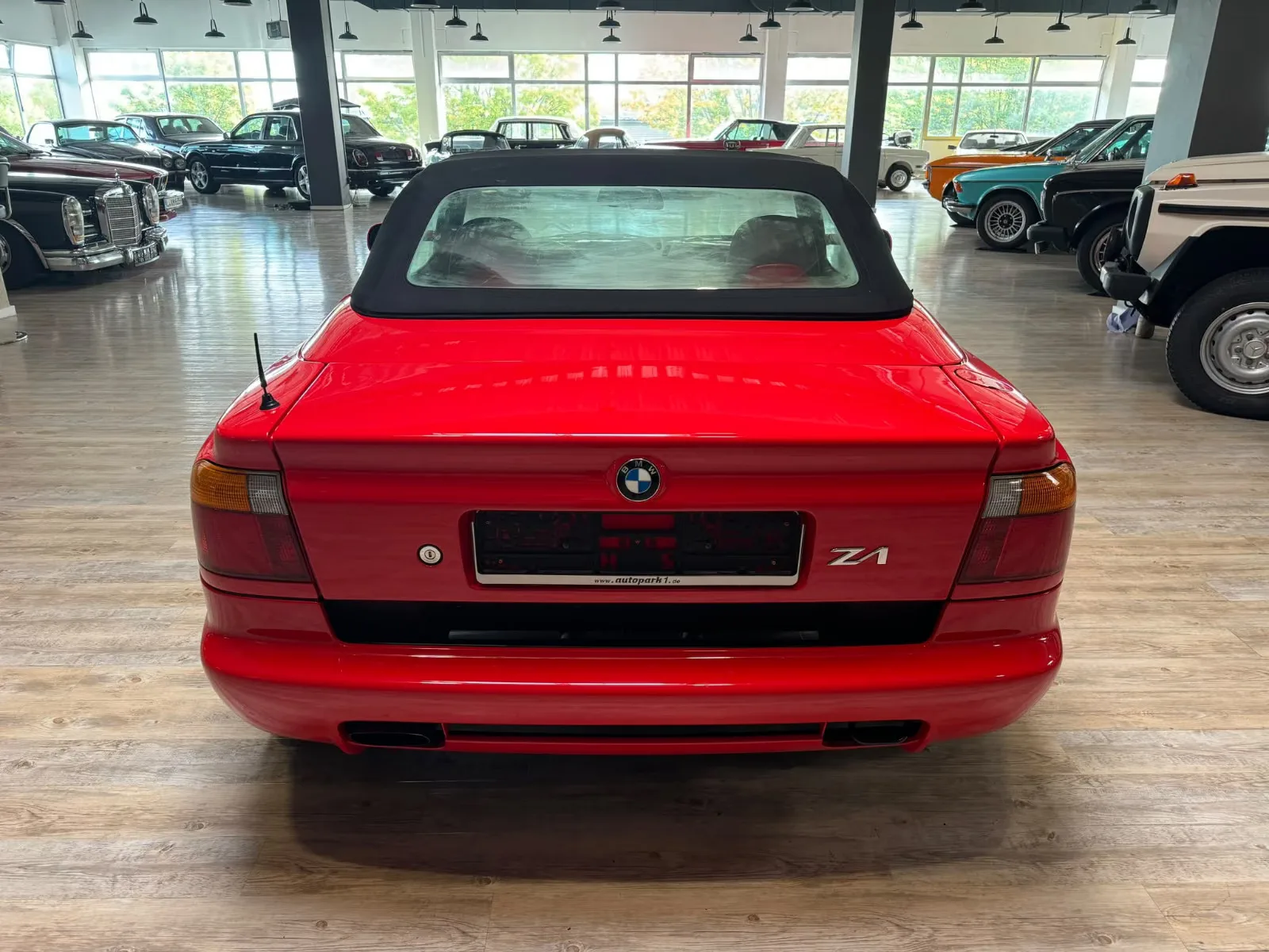 BMW Z1 - ROUGE - BVM - 170 CV