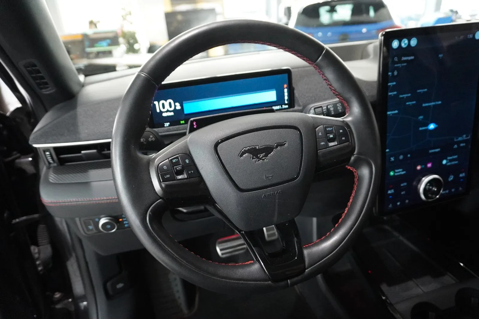 FORD MUSTANG MACH-E AWD 99KWH GPS / LED / 360° / PANORAMIQUE /  351 ch | BVA | 99KWH