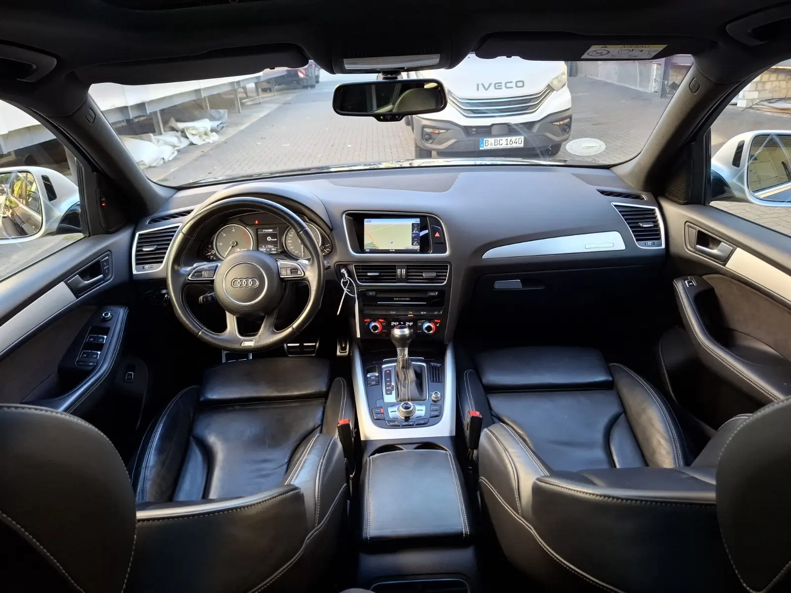 Audi SQ5 3.0 TDI competition quattro | 326 ch | BVA | Toit panoramique | Cuir | Régulateur adaptatif | GPS | Attelage