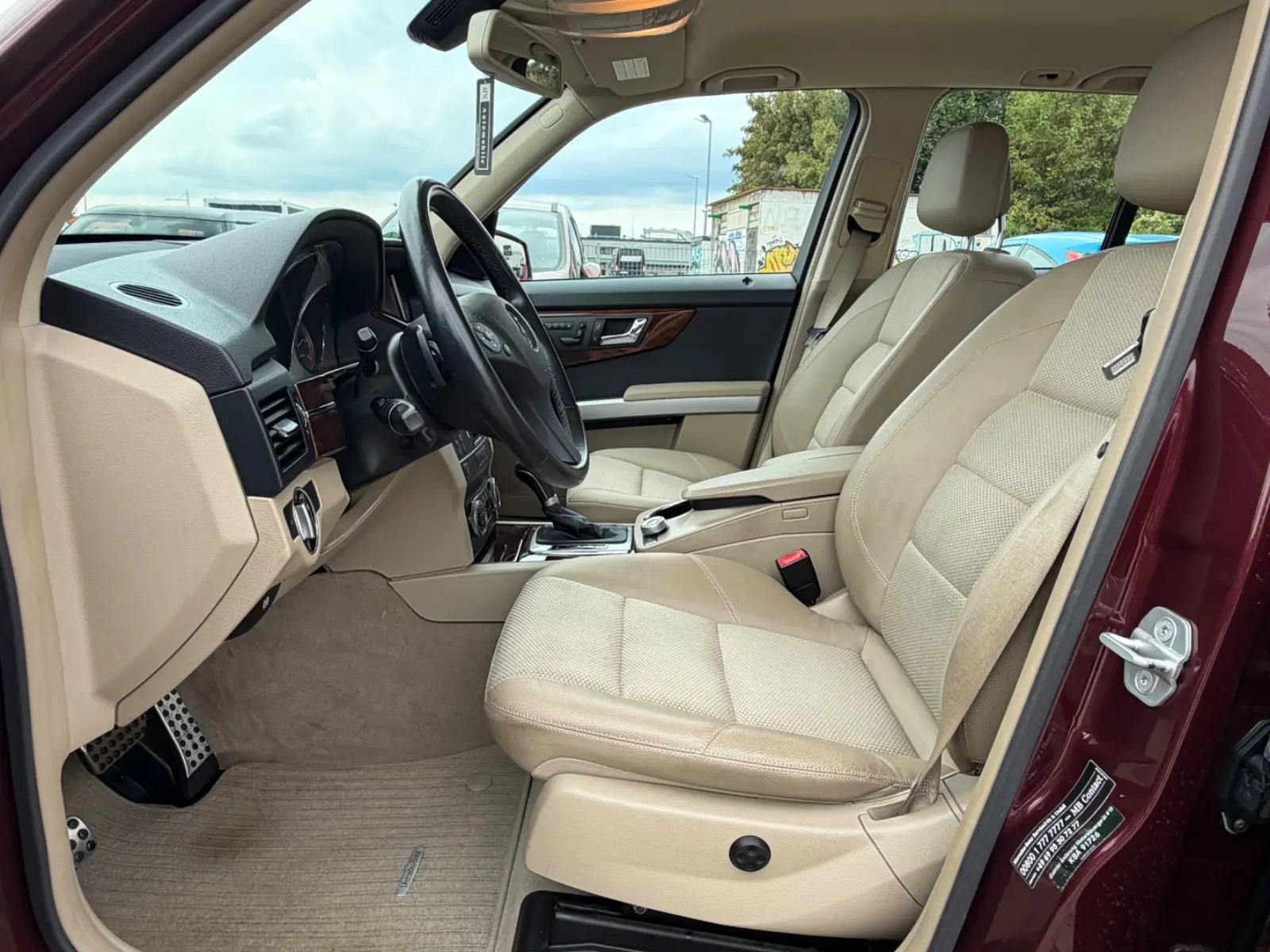 Mercedes-Benz Classe GLK 350 CDI 4MATIC Sport Edition | 231 ch | BVA | Cuir beige | GPS | Bi-xénon | Sièges à mémoire | Attelage