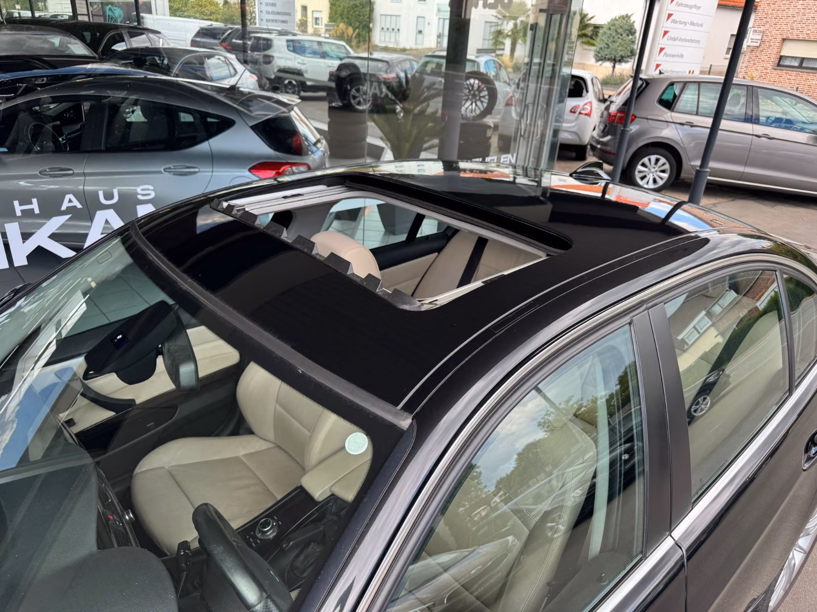BMW 330i XDRIVE 272CH