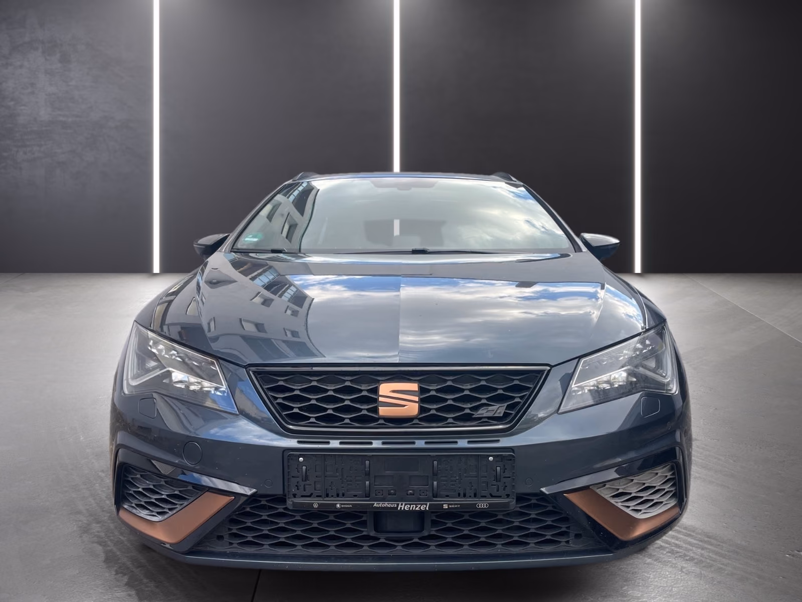 Seat Leon ST Cupra 300 4Drive DSG • Virtual Cockpit • BeatsAudio • ACC • Toit pano