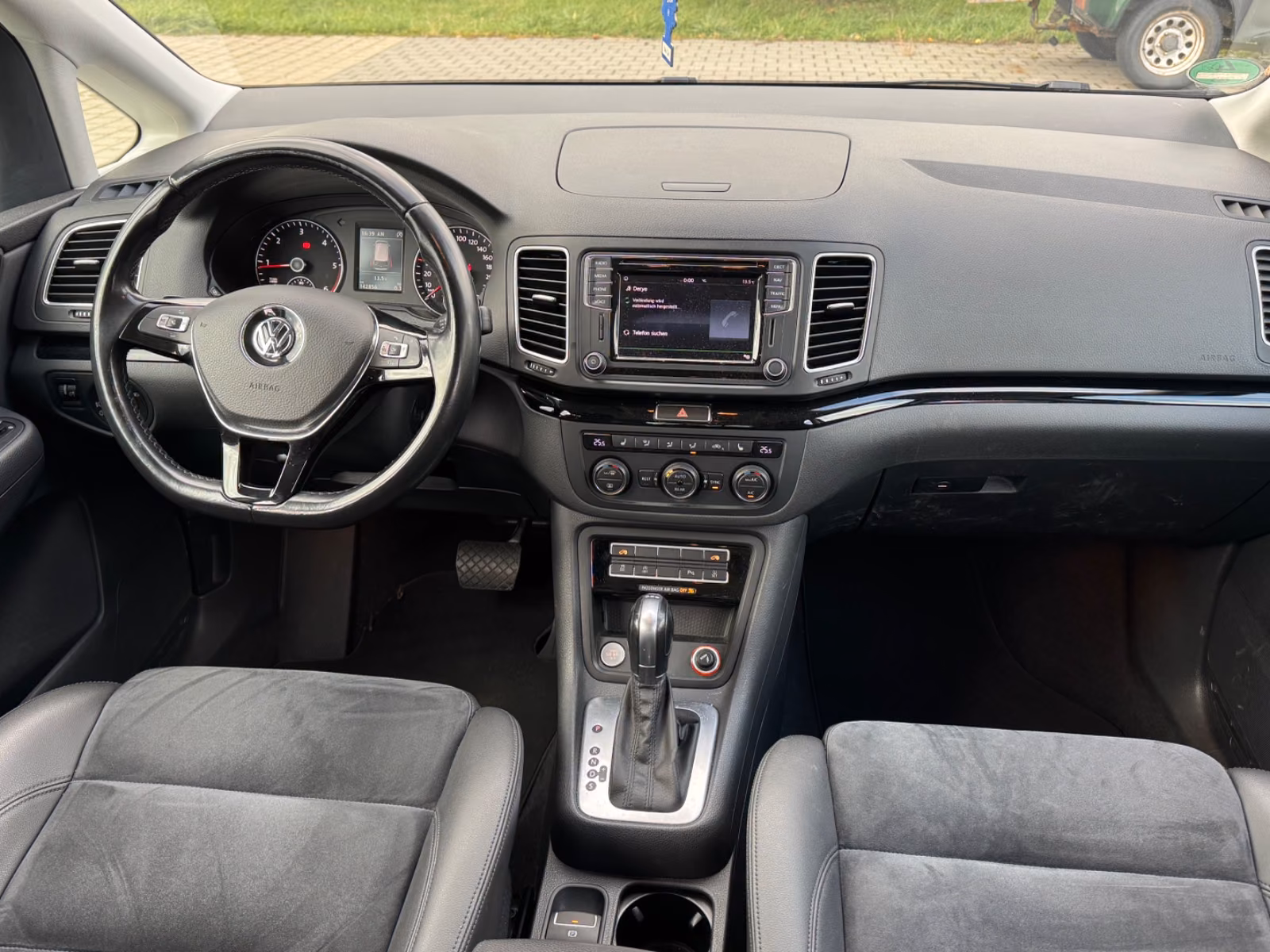 VOLKSWAGEN SHARAN 2.0 TDI 184CH DSG