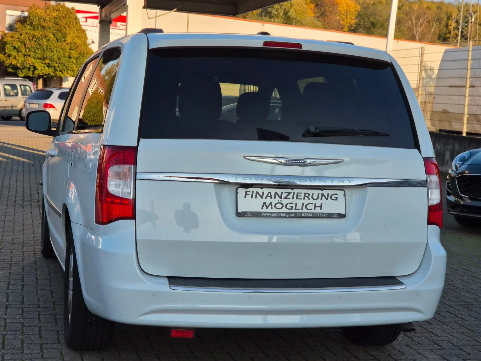 CHRYSLER GRAND VOYAGER TOWN & COUNTRY 3.6 V6 287 CH – BVA – 7 PLACES – CUIR – PORTES ÉLECTRIQUES – DVD – 52 771 KM