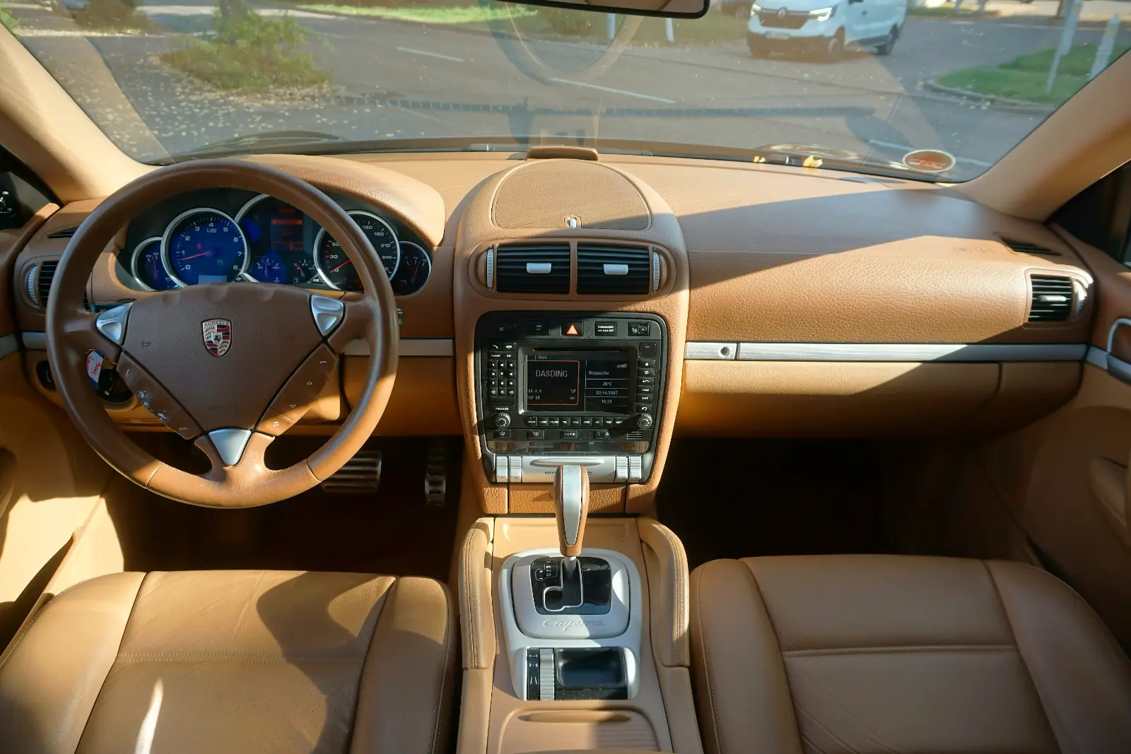 Porsche Cayenne S 4.5 V8 | 340 ch | BVA | Cuir beige | Toit ouvrant | GPS | Xénon | Sièges chauffants