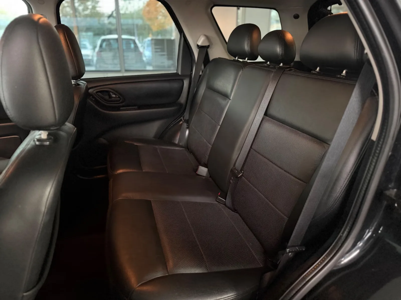 Ford  Maverick 3.0 V6 Limited 203ch - 2 ème main - Attelage - Toit ouvrant - Régulateur de vitesse - Clim