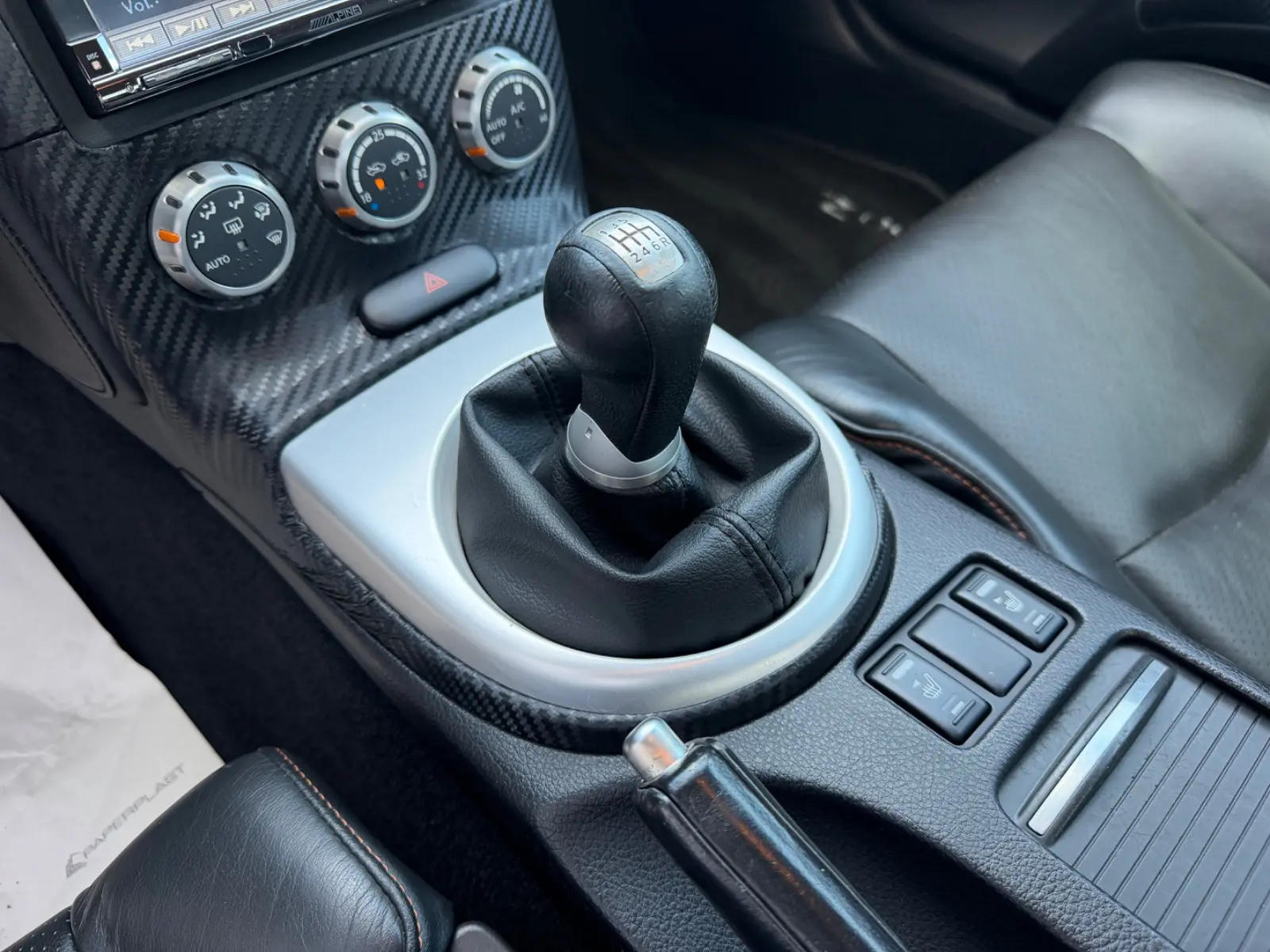 NISSAN 350Z COUPE BVM PREMIUM PACK CUIR XENON 78000KM TOP 280 ch PACK SPORT VOLANT EN CUIR