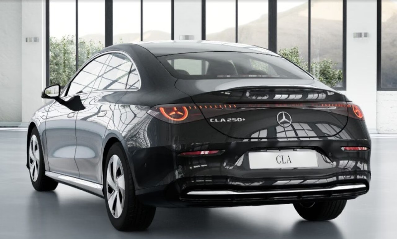 MERCEDES-BENZ CLA - 250 - 272 CV - BVA - 1er MAIN