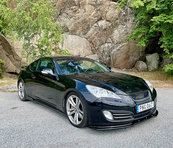 Hyundai Genesis Coupé 3.8 V6 – 303 ch – BVA – Propulsion – Cuir – 72 210 km