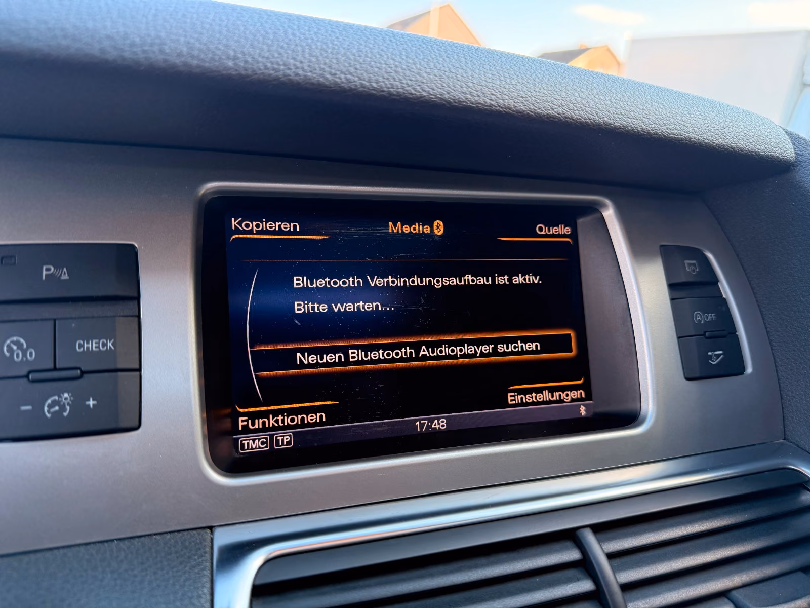 AUDI Q7 3.0 V6 TDI 245 CH – QUATTRO – BVA – 7 PLACES – TOIT PANORAMIQUE – CUIR – XÉNON – 189 000 KM