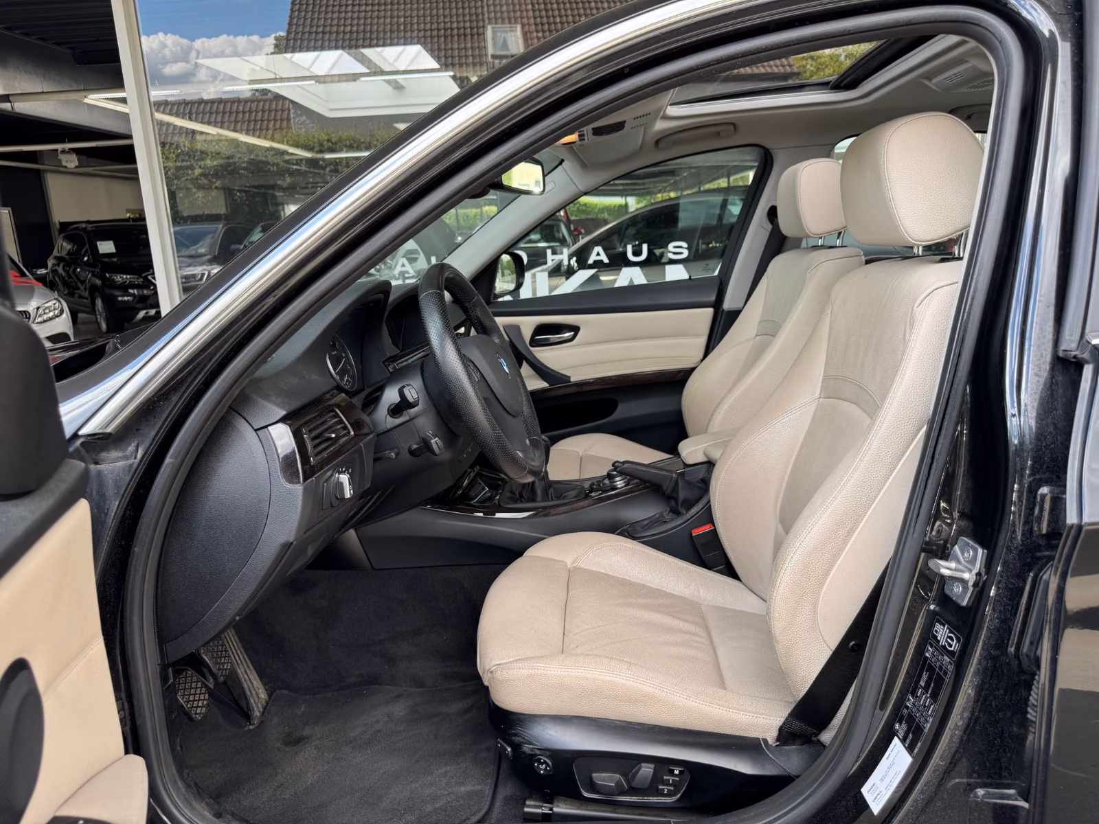 BMW 330i XDRIVE 272CH