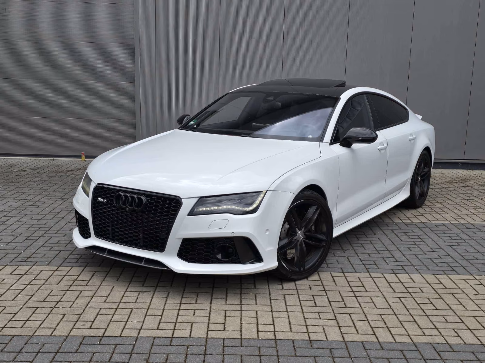 AUDI RS7 - 4.0 TFSI - 560 CV - BVA - ALCANTARA
