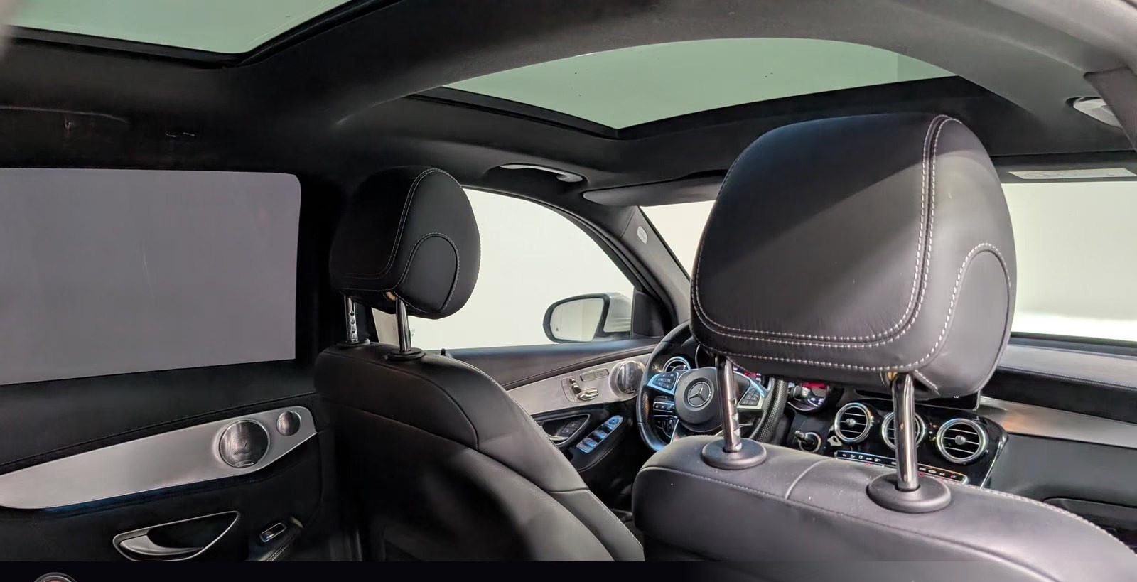 Mercedes-AMG GLC 63 S AMG 4MATIC+ V8 510 ch • Toit pano • Burmester • Cuir Nappa • Sièges ventilés • Attelage