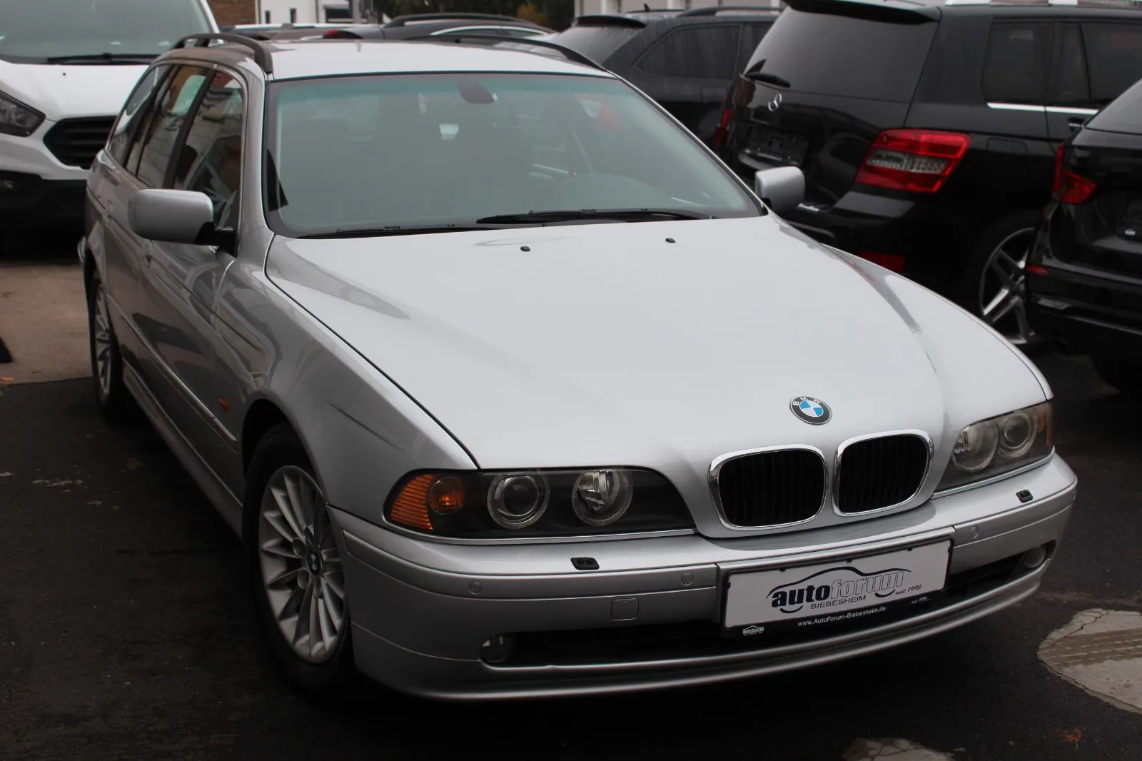BMW 530 i TOURING 231 ch BVM - 2ème MAIN - CUIR -  205700 km