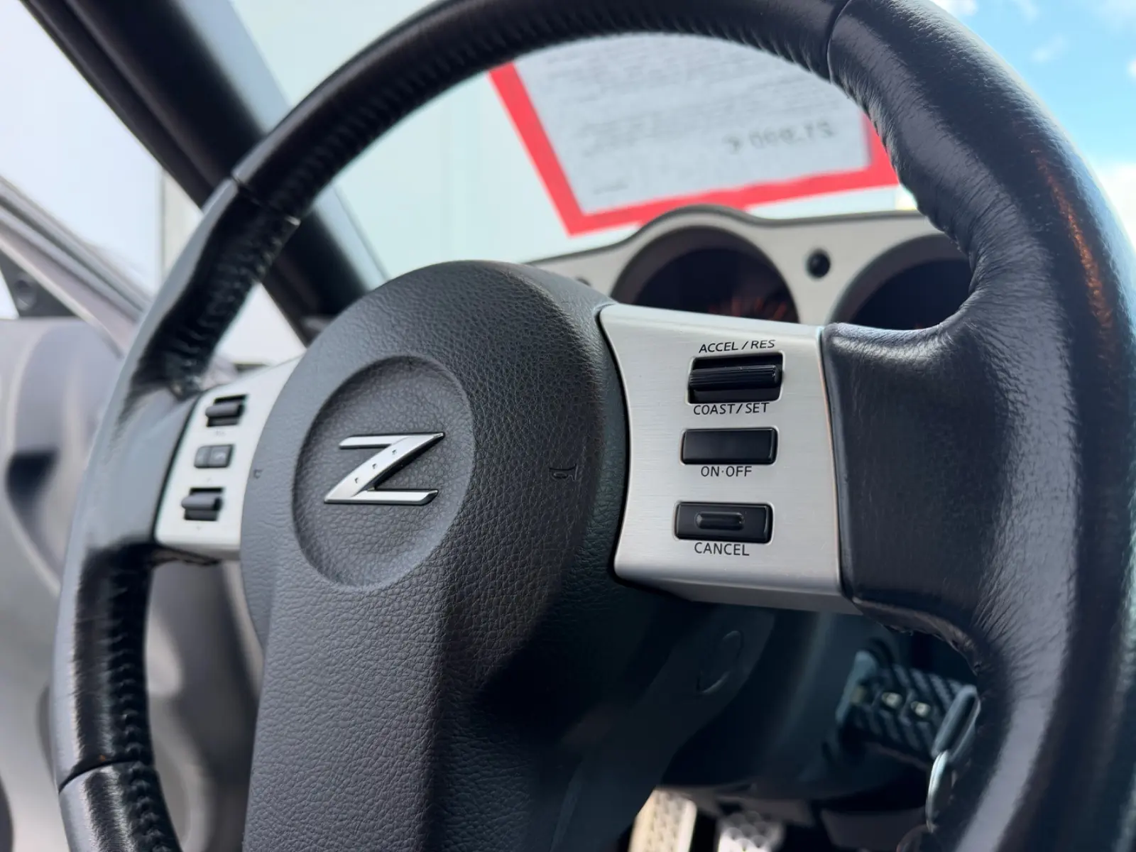 NISSAN 350Z COUPE BVM PREMIUM PACK CUIR XENON 78000KM TOP 280 ch PACK SPORT VOLANT EN CUIR