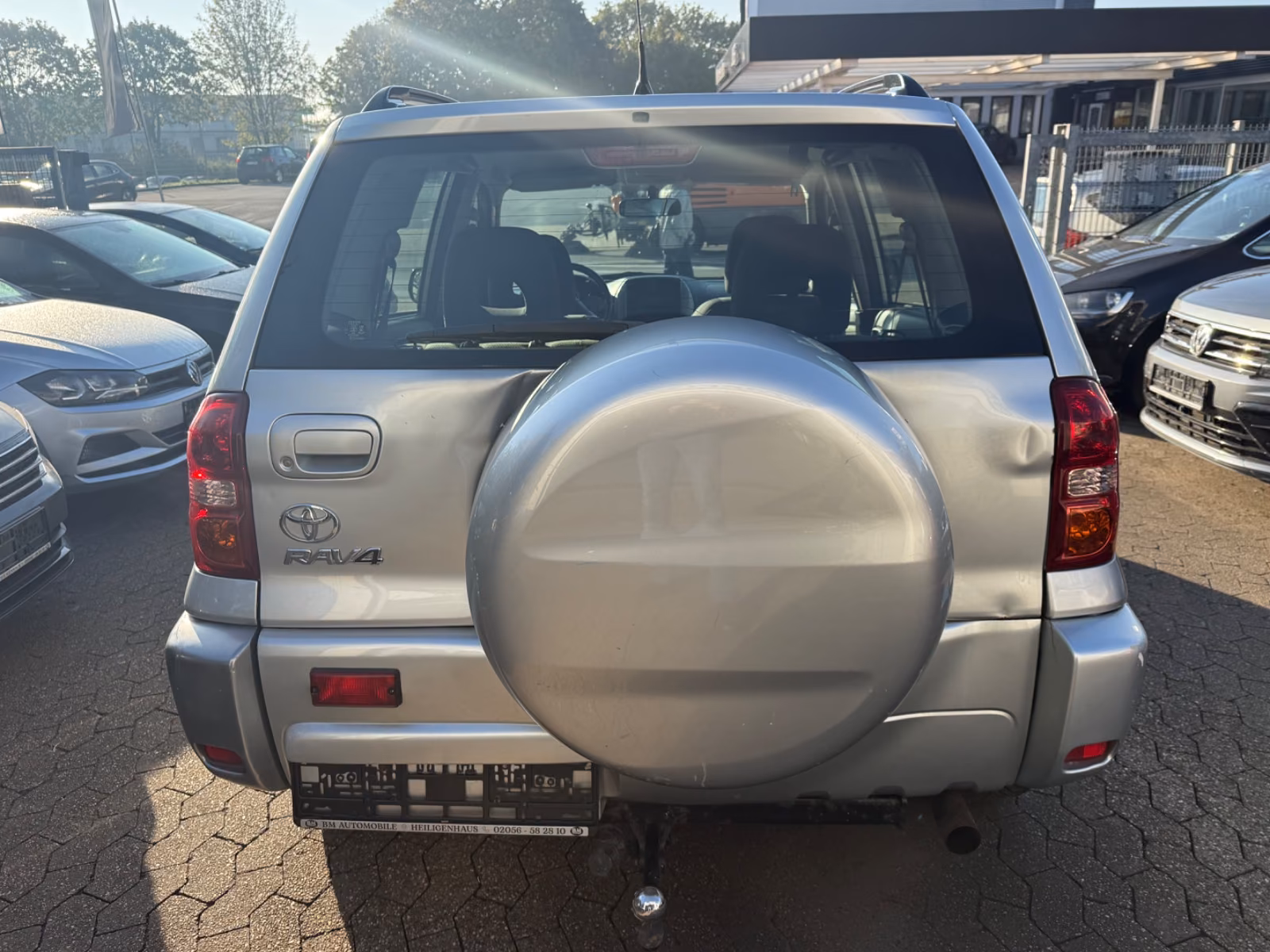 Toyota RAV4 2.0 VVT-i 150 ch 4x4 Sol • 5 portes • Clim auto • Attelage • Jantes 16"