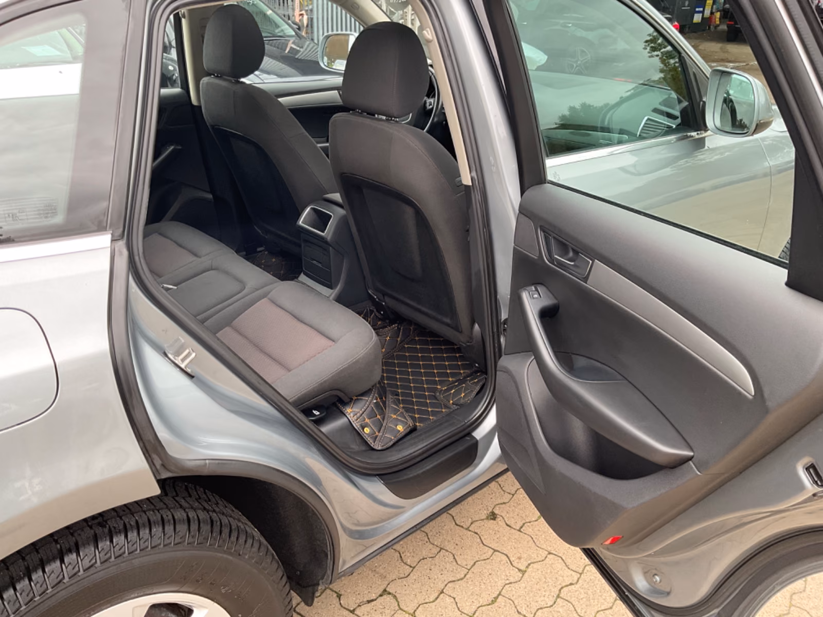 Audi Q5 2.0 TFSI quattro | 211 ch | BVA | Toit panoramique | GPS | Caméra de recul | Sièges chauffants