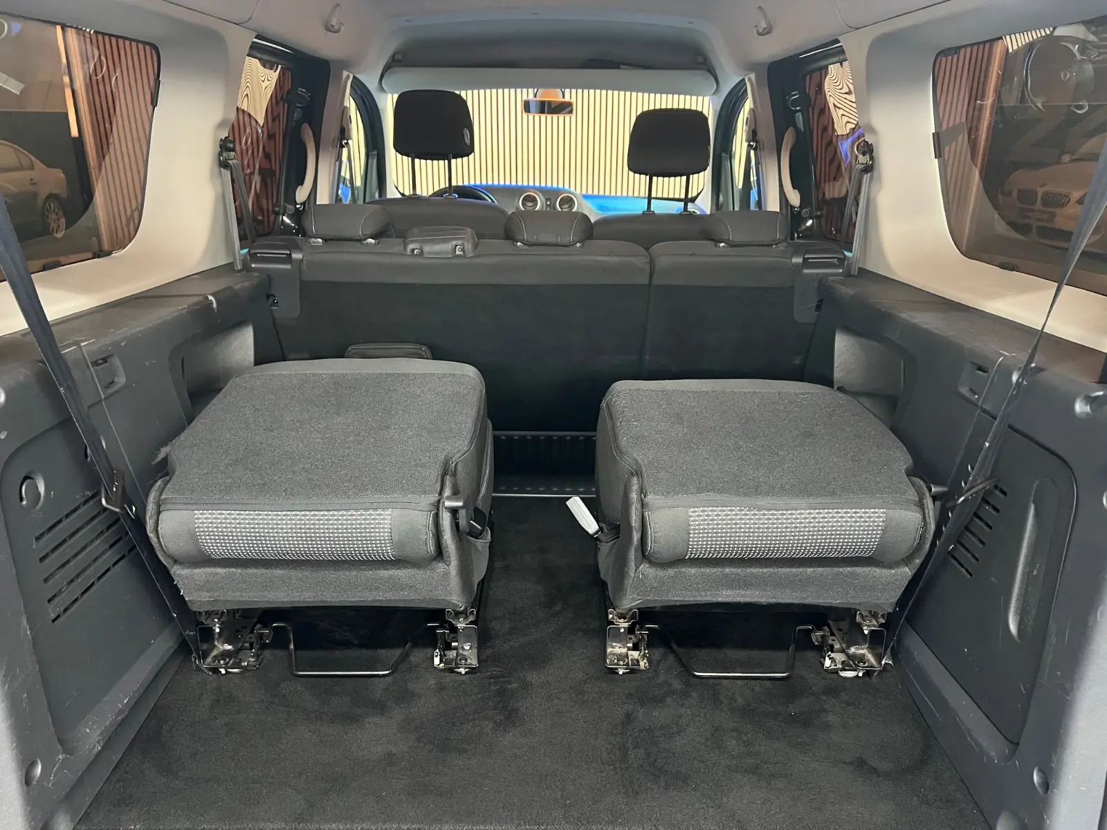 MERCEDES-BENZ CITAN 111 CDI EXTRALONG 1.5 CDI 110ch - 7 PLACES - CHAUFFAGE AUXILIAIRE - CLIMATISATION AUTOMATIQUE - SIÈGES CHAUFFANTS - PORTES COULISSANTES DES 2 CÔTÉS