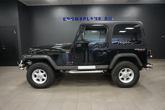 JEEP WRANGLER 4.0 184CH - 4WD - BVM - ATTELAGE - 130.000 KMS